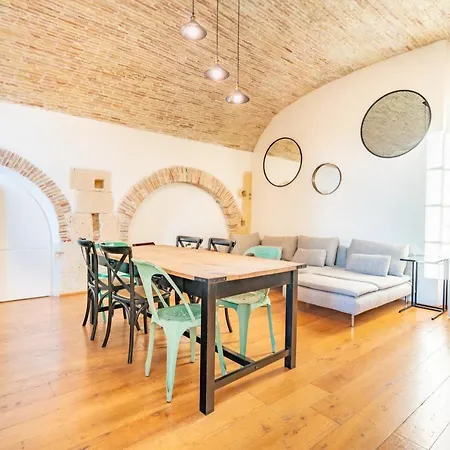Apartment Archi Di Castello, Storia E Design 3br-wifi-ac *