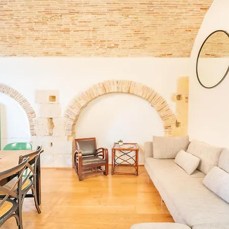 Archi Di Castello, Storia E Design 3br-wifi-ac Cagliari