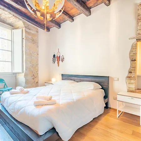 Archi Di Castello, Storia E Design 3br-wifi-ac