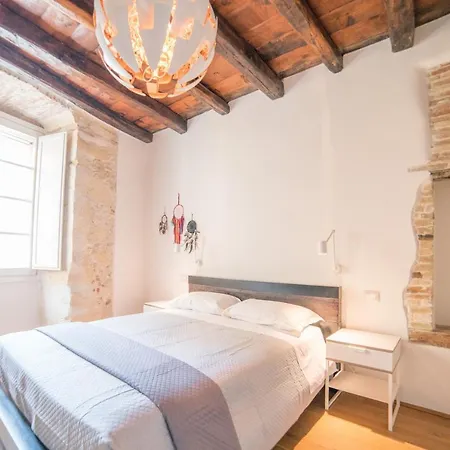 Archi Di Castello, Storia E Design 3br-wifi-ac