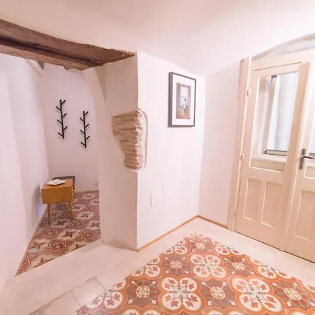 Apartment Archi Di Castello, Storia E Design 3br-wifi-ac