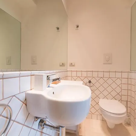 Archi Di Castello, Storia E Design 3br-wifi-ac Apartment